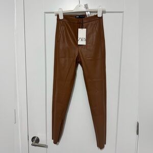 Zara Camel Faux Leather Skinny Pants (Size XS, NWT) brown‎ trousers